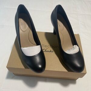 Clarks Adriel Viola Pump